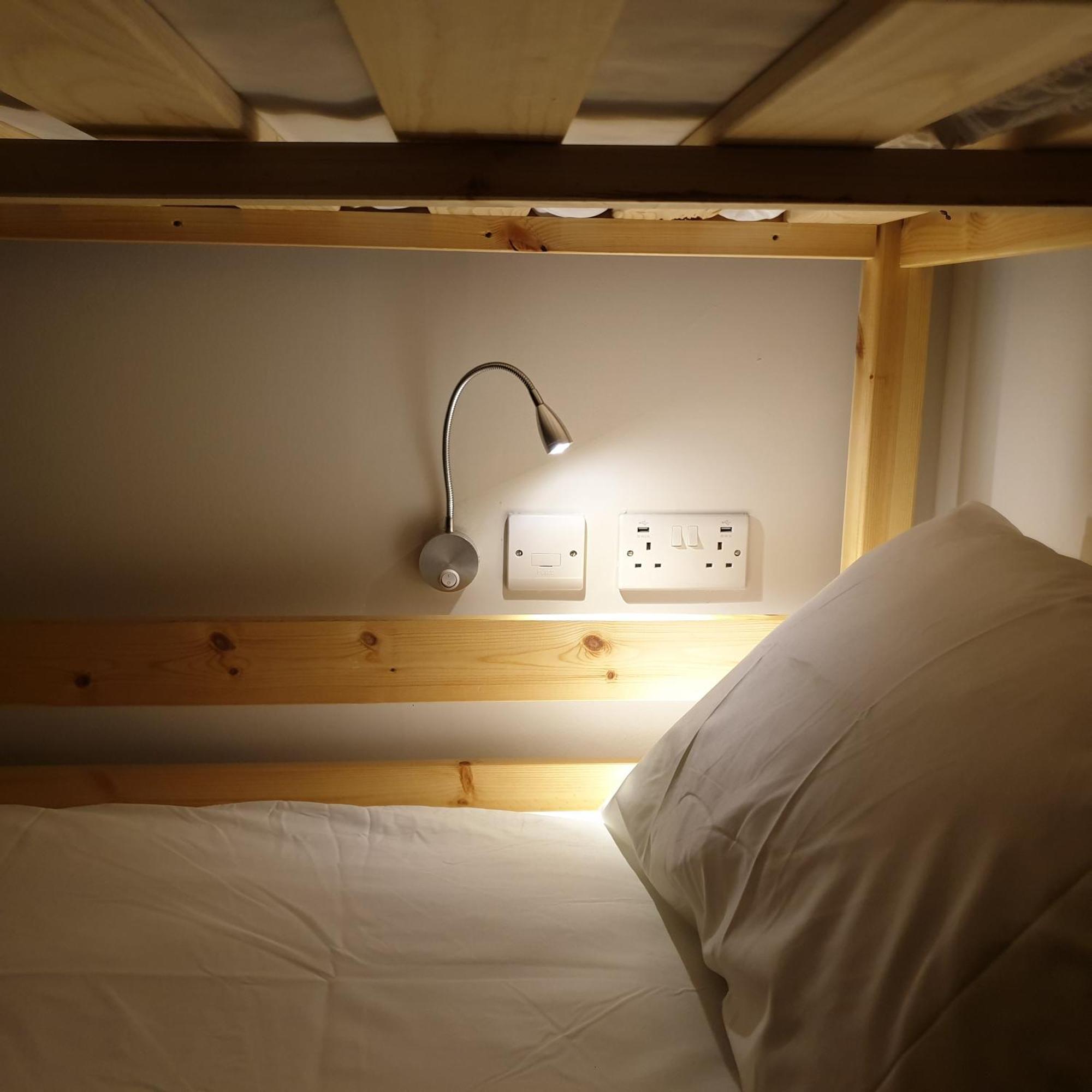 Matrix Hostel Edynburg Zewnętrze zdjęcie